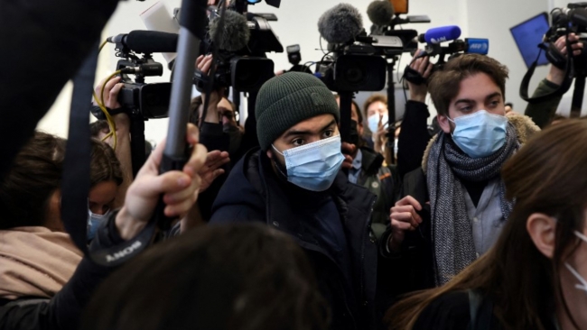 Sanıklar mahkemeye gelirken | Fotoğraf: AFP